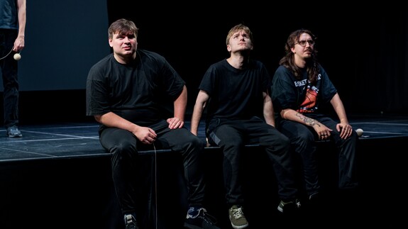 spektakl studenckiego teatru STuKot z udziałem Ch&oacute;ru Akademickiego UwBw  Wilnie